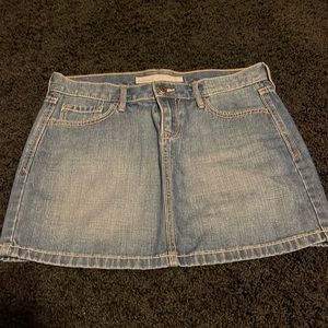 Old Navy short denim skirt